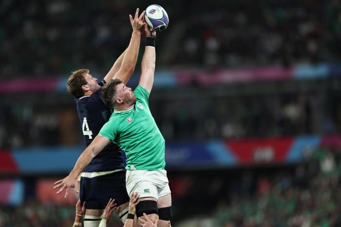 Irlanda vence escócia rugby jogo apertado
