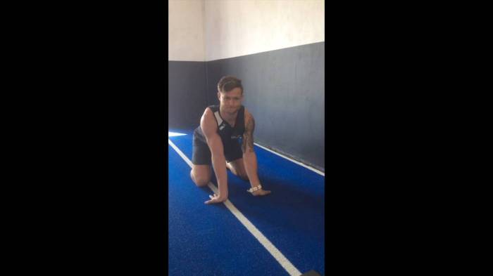 How much can rugby players squat