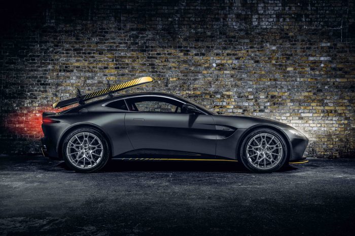 Aston dbs bond superleggera 007 evo edition ohmss konon cuma dedicata quattroruote edisi spesial super Aston dbs bond superleggera 007 evo edition ohmss konon cuma dedicata quattroruote edisi spesial super