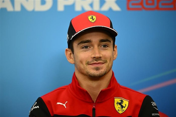 Quem são as mulheres que namoraram charles leclerc piloto de f1