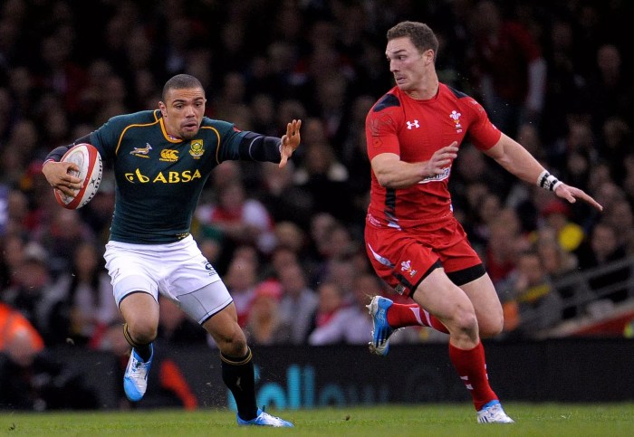 How fast can rugby players run 100m