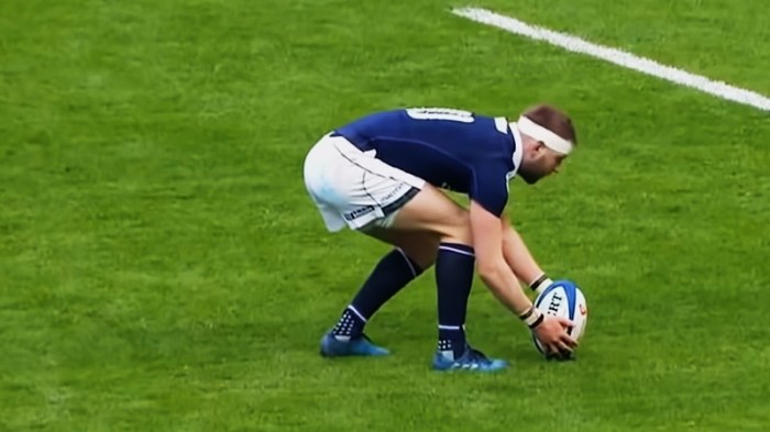 Do rugby players wear cups