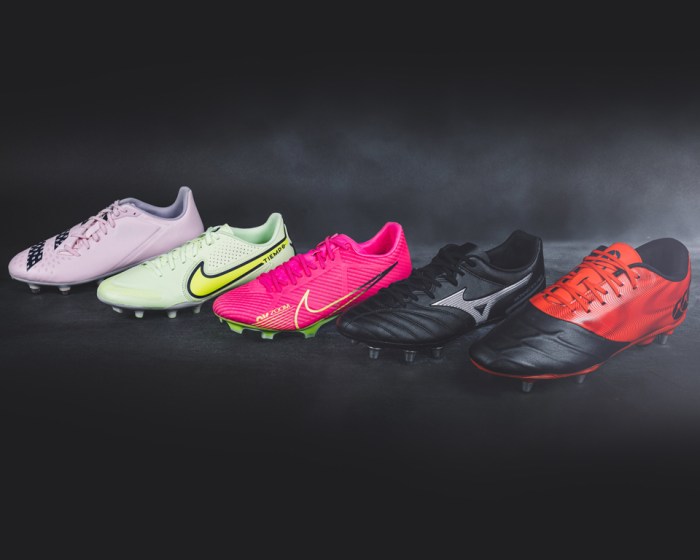 Should rugby boots be tight