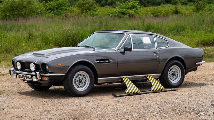 Db5 aston bond goldfinger continuation connery replika apakah lagi khas ikonik punya berkat rahasia diproduksi senjata completed blackxperience gridoto Primeira Classe: Como Aston Martin virou o jogo e deixou de ser apenas o 'carro do 007'
