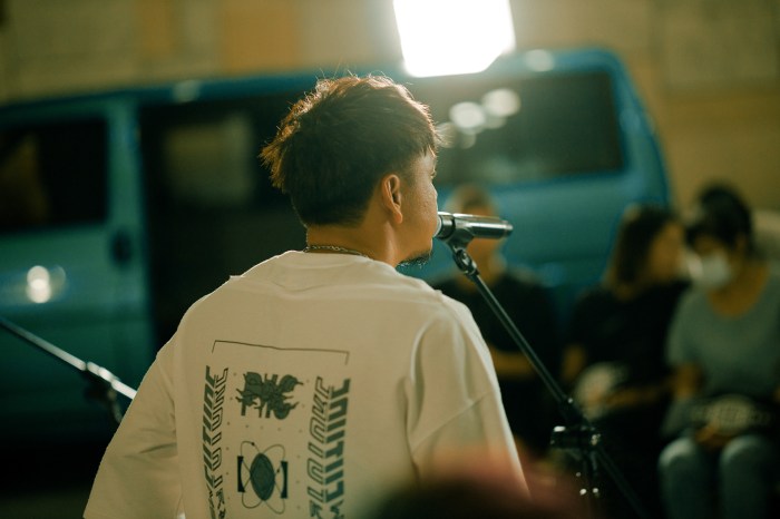 Sites para assistir shows de música de luta sem assinatura paga