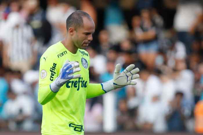 Por que Marcelo Lomba está treinando na linha no Palmeiras? - ESPN Marcelo Lomba, do Palmeiras, recusa proposta do Fluminense