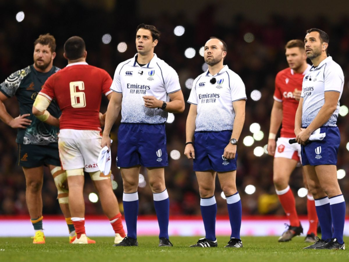 How does rugby scoring work