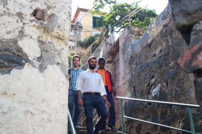 População do Sítio de São João sente-se abandonada e enganada pela CMF ... População do Sítio de São João sente-se abandonada e enganada pela CMF ...