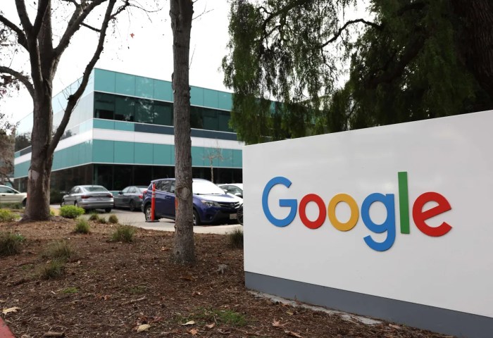 Bot do Google dá vexame em apresentação, e valor de mercado tem queda ... Metrônomo No Google