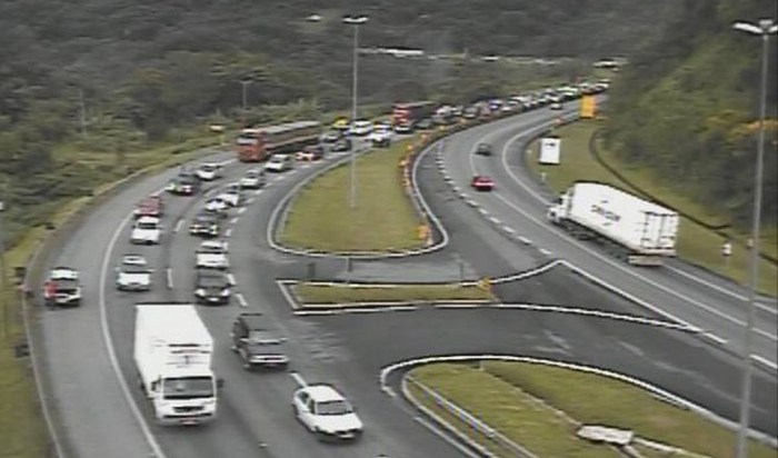 BR-277 tem trecho de lentidão na volta a Curitiba Br 277 Agora