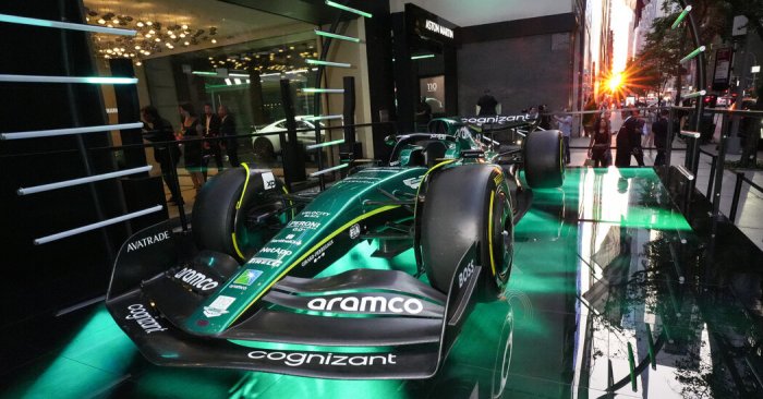 F1: Mercedes já conhece a causa do incêndio no motor de George Russell ... Mercedes issue fresh Russell update amid Aston Martin speculation