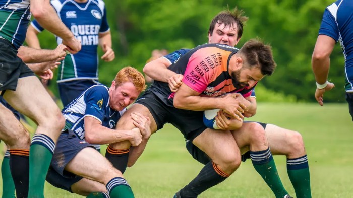 Burgess rugby george underwear budgie off butt his smuggler aussie player league shows players tom brothers outsports australia front pinnwand Why are rugby players so huge?