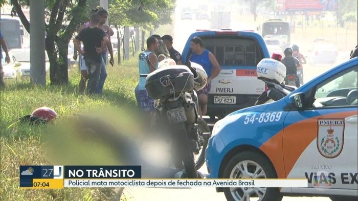 Vídeo: PM investiga policial que matou motociclista em briga de ... Policial Morto Em Briga De Transito