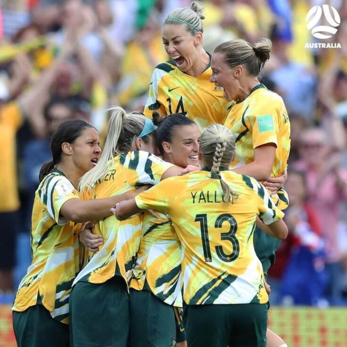 Australia sports ppt powerpoint presentation presented english