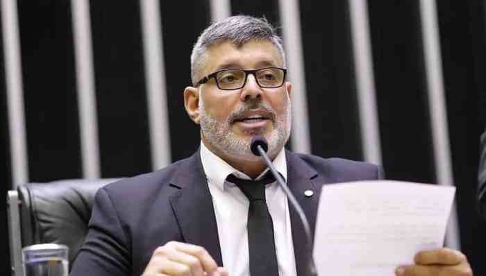 Alexandre Frota é declarado insolvente Alexandre Frota é declarado insolvente