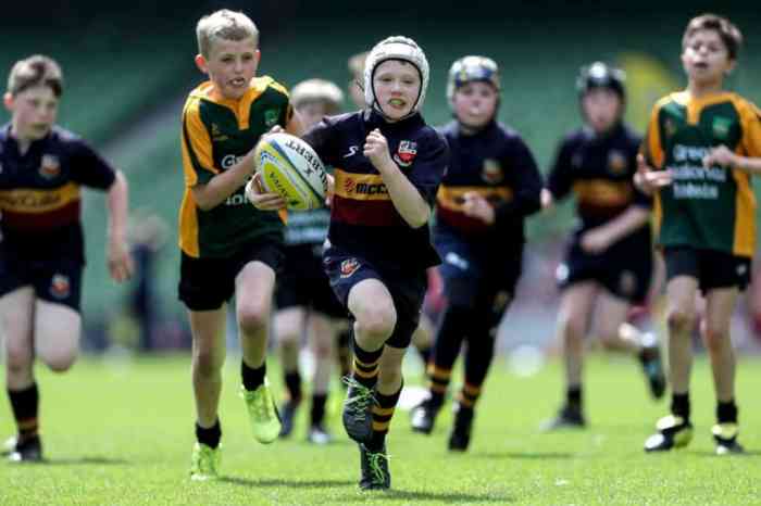 Who runs most in rugby?