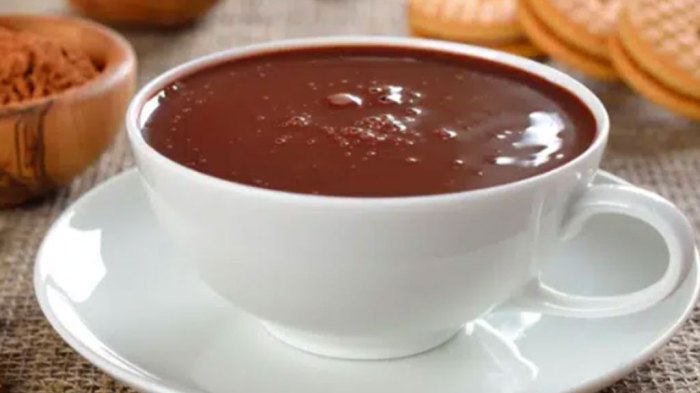 Chocolate quente com creme de leite, simples fácil e muito gostoso ... Como Fazer Chocolate Quente Com Creme De Leite