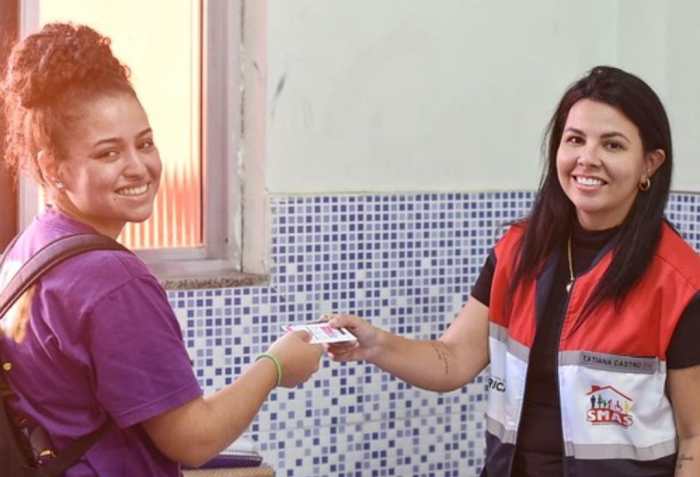 Maricá entrega novos cartões do Bilhete Único Universitário – Rede ... Bilhete Unico Universitario Maricá