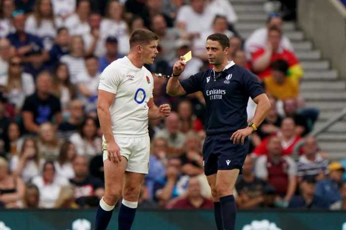 What does 100 caps mean in rugby?