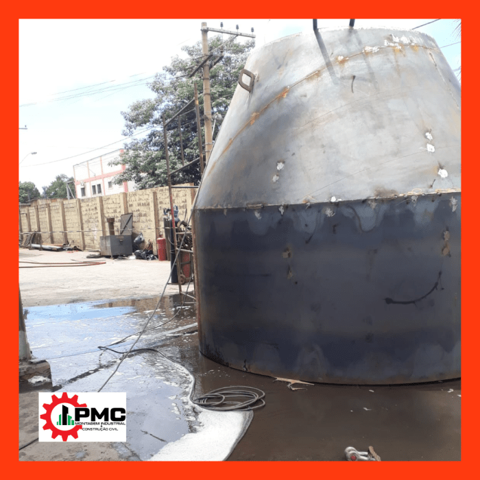 Cerca de 2 toneladas de drogas são incineradas na Iaco Agrícola, em ... Cerca de 2 toneladas de drogas são incineradas na Iaco Agrícola, em ...