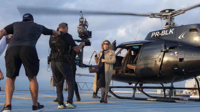 Vale Tudo: Globo grava primeiras cenas de Odete Roitman - 09/02/2025 ... Vale Tudo: Globo grava primeiras cenas de Odete Roitman - 09/02/2025 ...