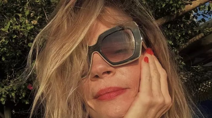Direta! Alexia Dechamps reage à fala de João Zambelli e gera polêmica ... Direta! Alexia Dechamps reage à fala de João Zambelli e gera polêmica ...