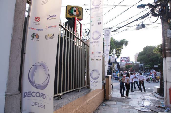 Pelo 6º ano consecutivo, Record TV Belém celebra o Círio em Belém/PA ... Record Belem