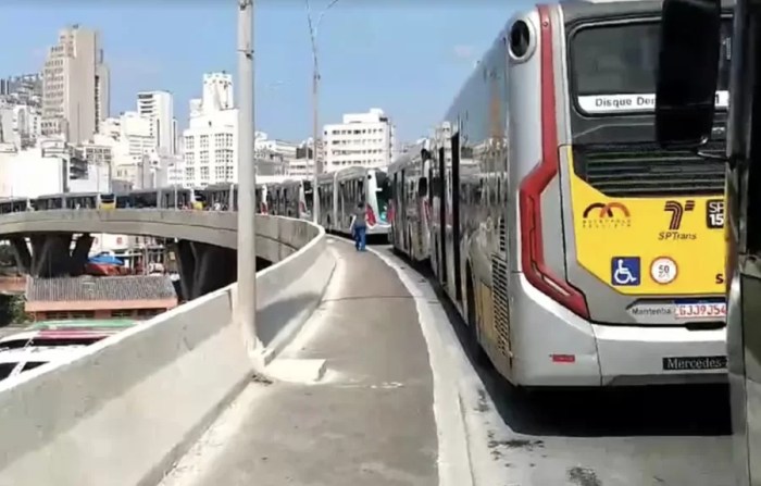 Greve de ônibus SP Hoje: veja quais linhs e rodízio de veículos - Fusne Greve de ônibus SP Hoje: veja quais linhs e rodízio de veículos - Fusne