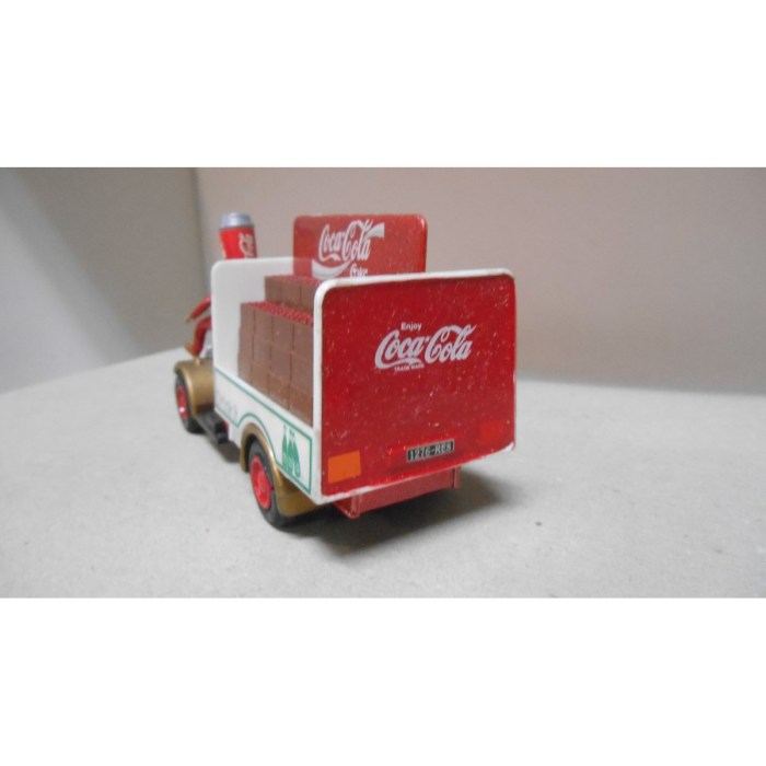 CAMION/TRUCK DELIVERY COCA-COLA COKE WELLY - BCN STOCK CARS CAMION/TRUCK DELIVERY COCA-COLA COKE WELLY - BCN STOCK CARS