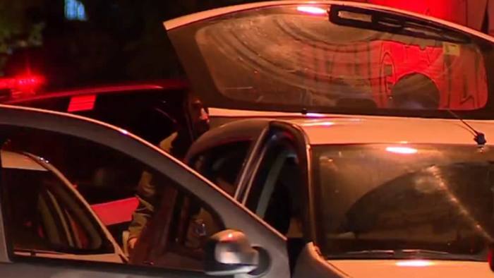 Após perseguição, homem é encontrado morto dentro de carro Homem Encontrado Morto No Autodromo