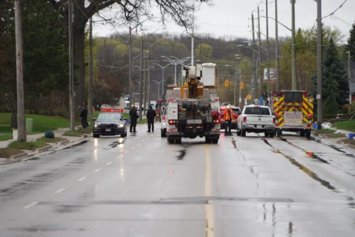 Major incident declared at harbour after 'fluid leak' | Flipboard Harbor East streets reopen after emergency response to fuel leak