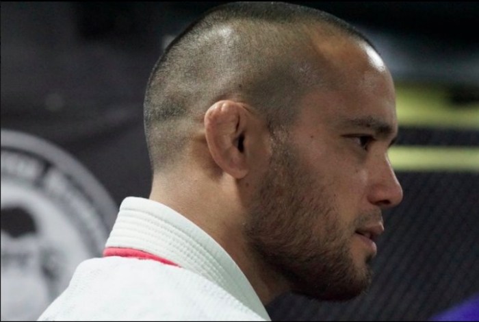 Does Conor McGregor have a cauliflower ear?