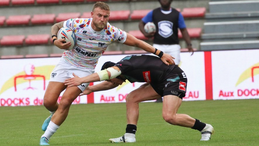 What are the dangers of rugby?
