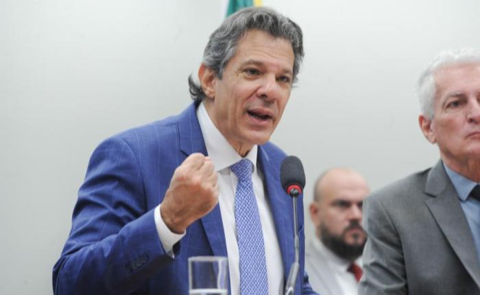 Haddad duvida de vídeo viral sobre Pix de Nikolas: “Não há 300 milhões ... Haddad duvida de vídeo viral sobre Pix de Nikolas: “Não há 300 milhões ...