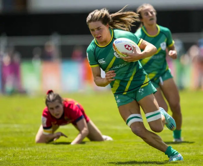 Why don't rugby players wear helmets?