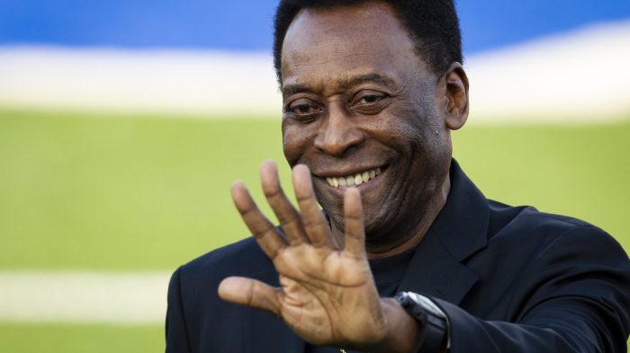 Quantos gols Pelé tem na carreira? Entenda a disparidade entre as ... Gols Oficiais Pele
