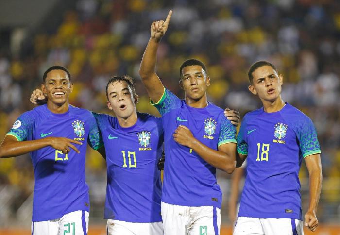 O Sucesso e o Futuro do Futebol Brasil Sub 17 | Focalizando O Sucesso e o Futuro do Futebol Brasil Sub 17 | Focalizando