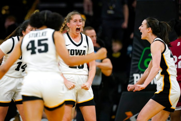 Kate Martin could be on the court Sunday vs. UNI | The Gazette Fantasy women's basketball: Kate Martin has arrived, Odyssey Sims thriving