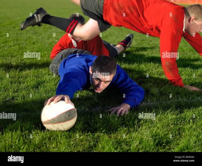 How is scoring in rugby?