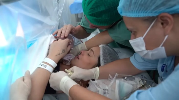Viih Tube alerta seguidoras sobre cirurgia plástica na adolescência ... Viih Tube alerta seguidoras sobre cirurgia plástica na adolescência ...