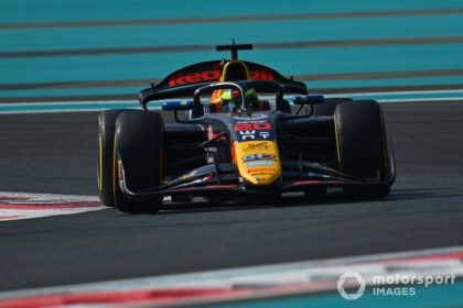 Análise comparativa da performance de Tsunoda e Hadjar em corridas