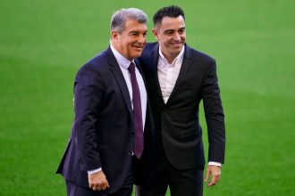 Contratos e cláusulas salariais Yamal Barcelona