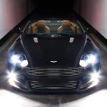 Comparação entre a Aston Martin antiga e a atual