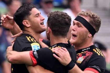 Rugby ruck rules stabilizing horses