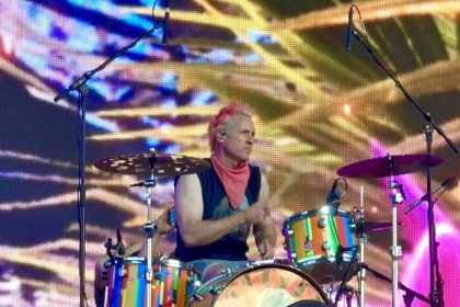 Evolução da carreira musical de josh freese com os foo fighters