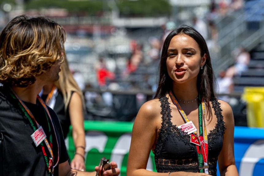 Lista de todas as namoradas de charles leclerc ao longo da carreira