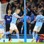 Haaland marca mais um, City goleia e assume liderança do Inglês ...