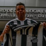 Quantos gols Pelé fez? Relembre os mais marcantes e a polêmica na ...
