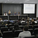 Doença do Beijo: infectologista do Hospital da Mulher explica o que é ...