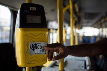 Governo não paga atrasados e usuários do Bilhete Único podem ficar sem ...
